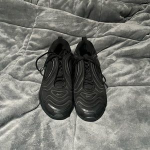 Nike Air Max 270 size 12 Black